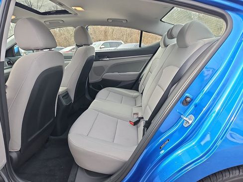 Used 2018 Hyundai Elantra Value Edition image 12