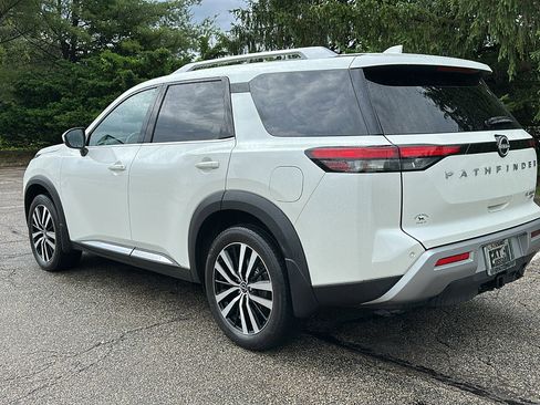 Certified 2023 Nissan Pathfinder Platinum image 7