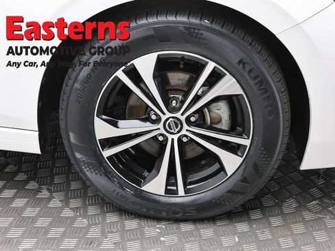 Used 2023 Nissan Sentra SV w/ All-Weather Package FWD image 31