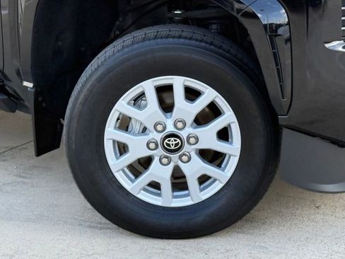 Used 2024 Toyota Tacoma SR5 RWD image 2