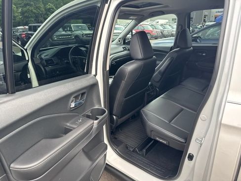Used 2023 Honda Ridgeline RTL-E image 34