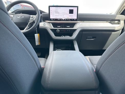 New 2026 Ford Explorer Active AWD/4WD image 24