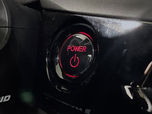 Used 2024 Honda Accord Sport image 23