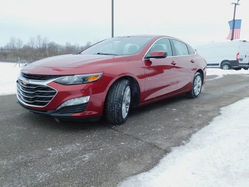 Used 2019 Chevrolet Malibu LT w/ Leather Package image 20