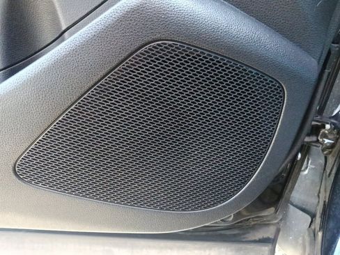 Used 2024 Toyota Corolla Cross LE w/ Moonroof Package image 13