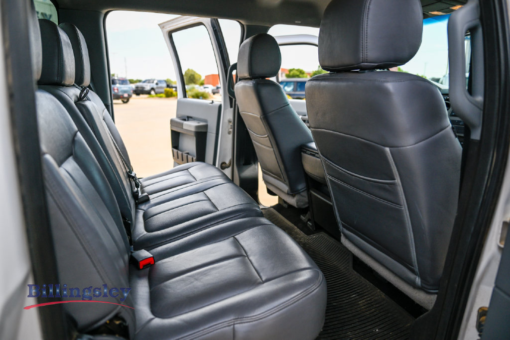 Used 2016 Ford F250 XLT w/ XLT Premium Package AWD/4WD image 14