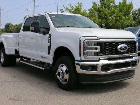 New 2026 Ford F350 Lariat AWD/4WD image 4