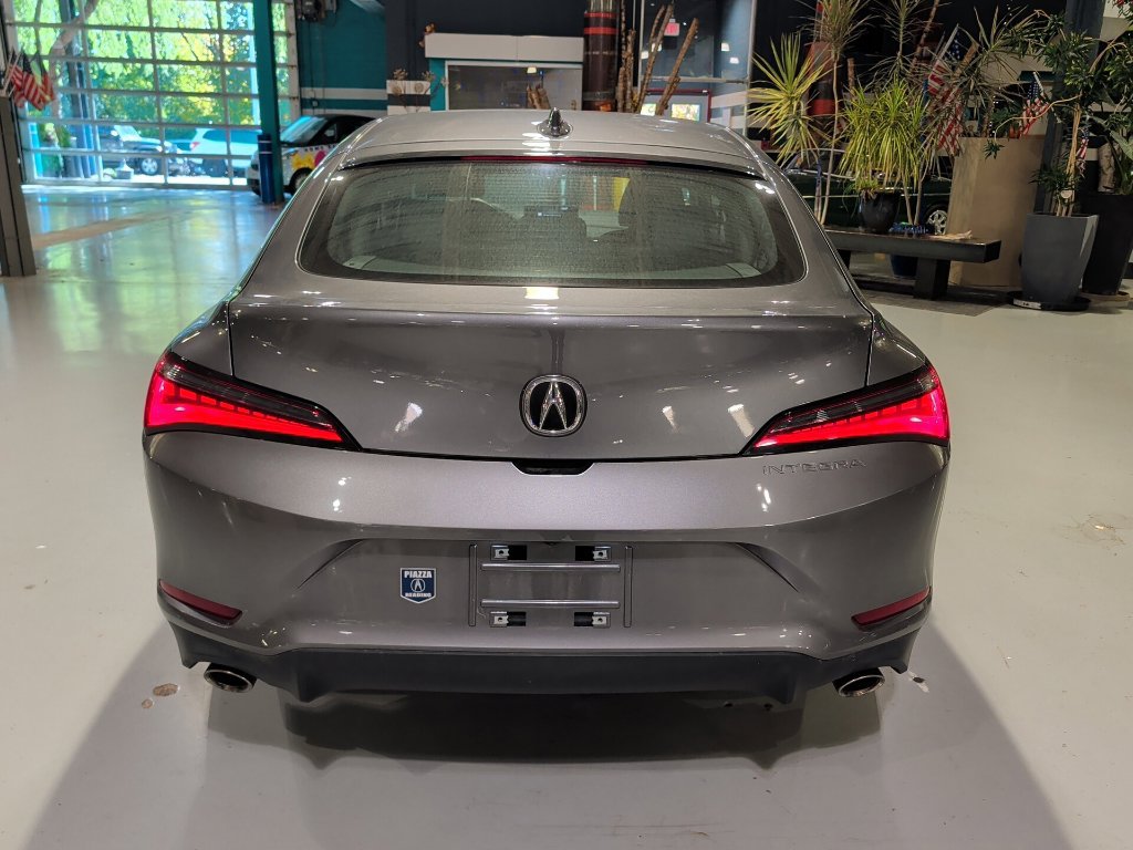 Used 2025 Acura Integra FWD image 11
