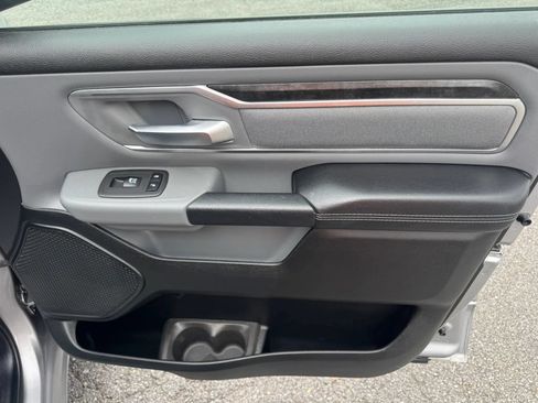 Used 2019 RAM 1500 Big Horn AWD/4WD image 49