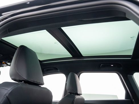 New 2026 BMW X1 xDrive28i w/ Technology Package image 18