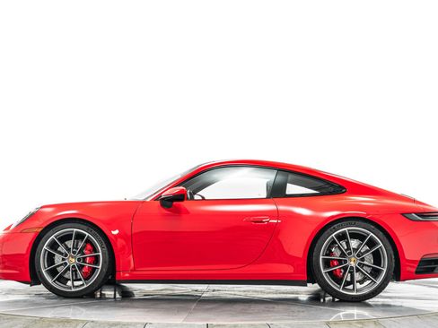 Used 2020 Porsche 911 Carrera S RWD image 6