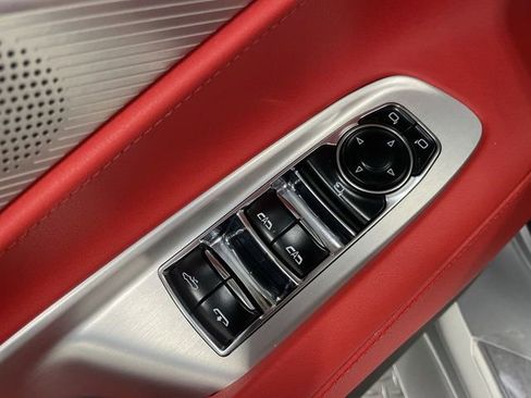 Used 2026 Chevrolet Corvette Stingray Preferred Conv w/ 2LT RWD image 13