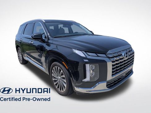 Used 2025 Hyundai Palisade Calligraphy FWD image 1