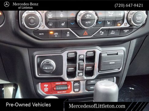 Used 2022 Jeep Wrangler Unlimited Rubicon AWD/4WD image 19