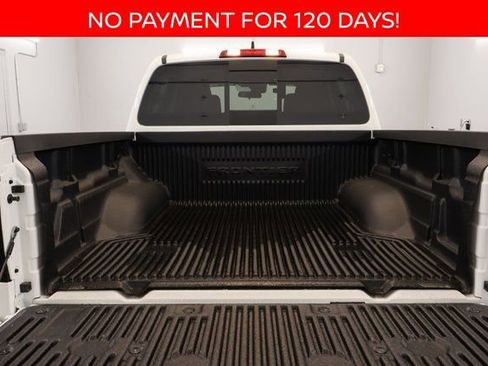 New 2025 Nissan Frontier SV image 23
