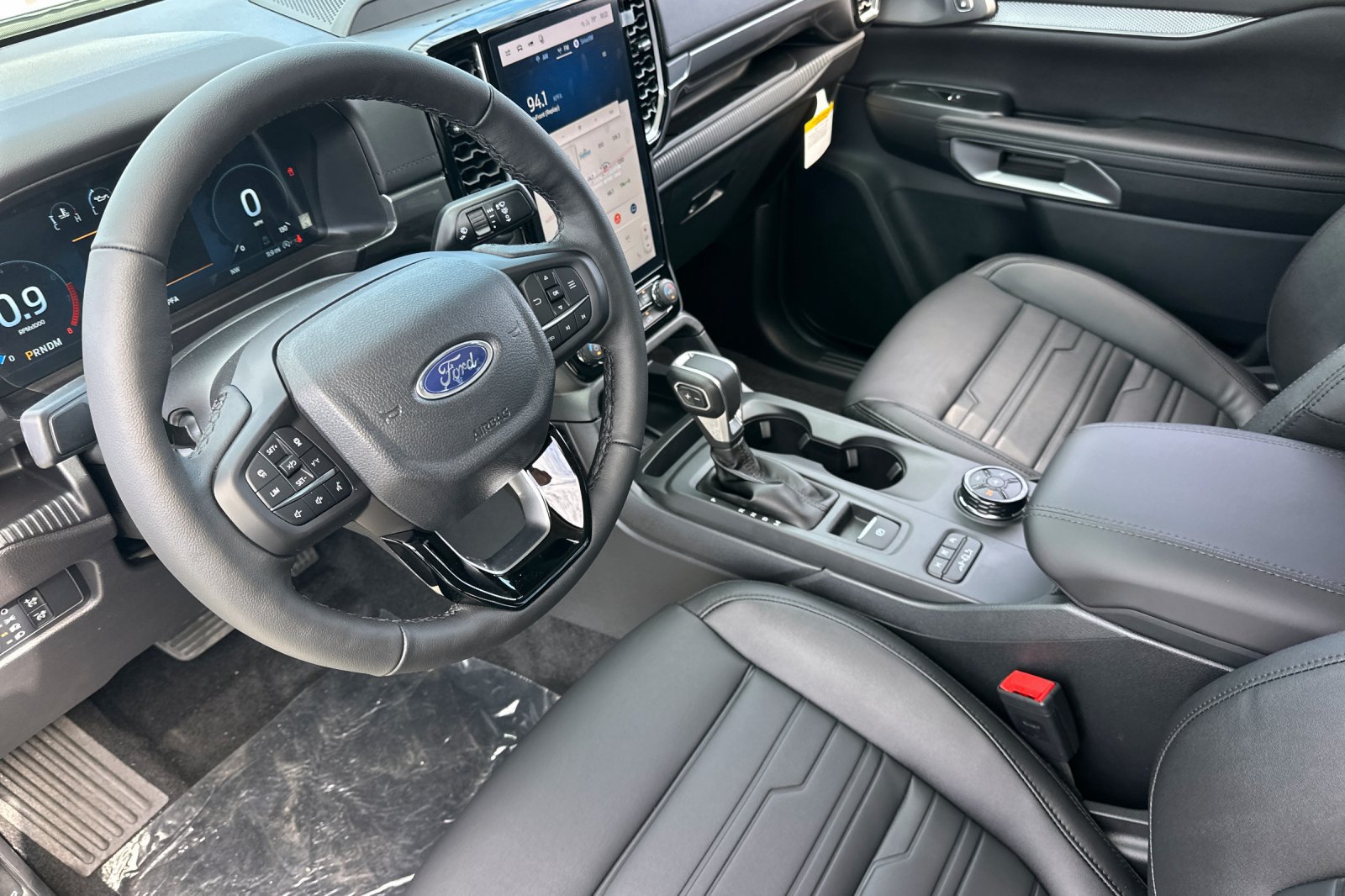 New 2026 Ford Ranger Lariat w/ FX4 Off-Road Package AWD/4WD image 9