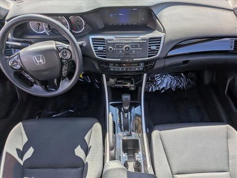 Used 2017 Honda Accord LX image 14