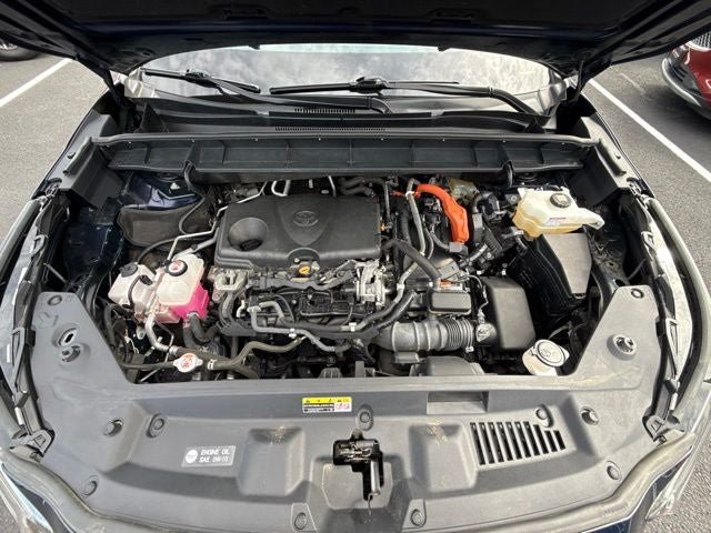 Used 2020 Toyota Highlander XLE AWD/4WD image 2