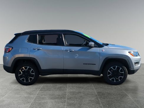 Used 2019 Jeep Compass Trailhawk image 6