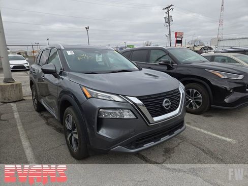 Used 2023 Nissan Rogue SL w/ SL Premium Package image 1
