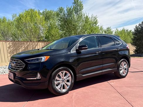 Certified 2022 Ford Edge Titanium w/ Equipment Group 301A AWD/4WD image 5