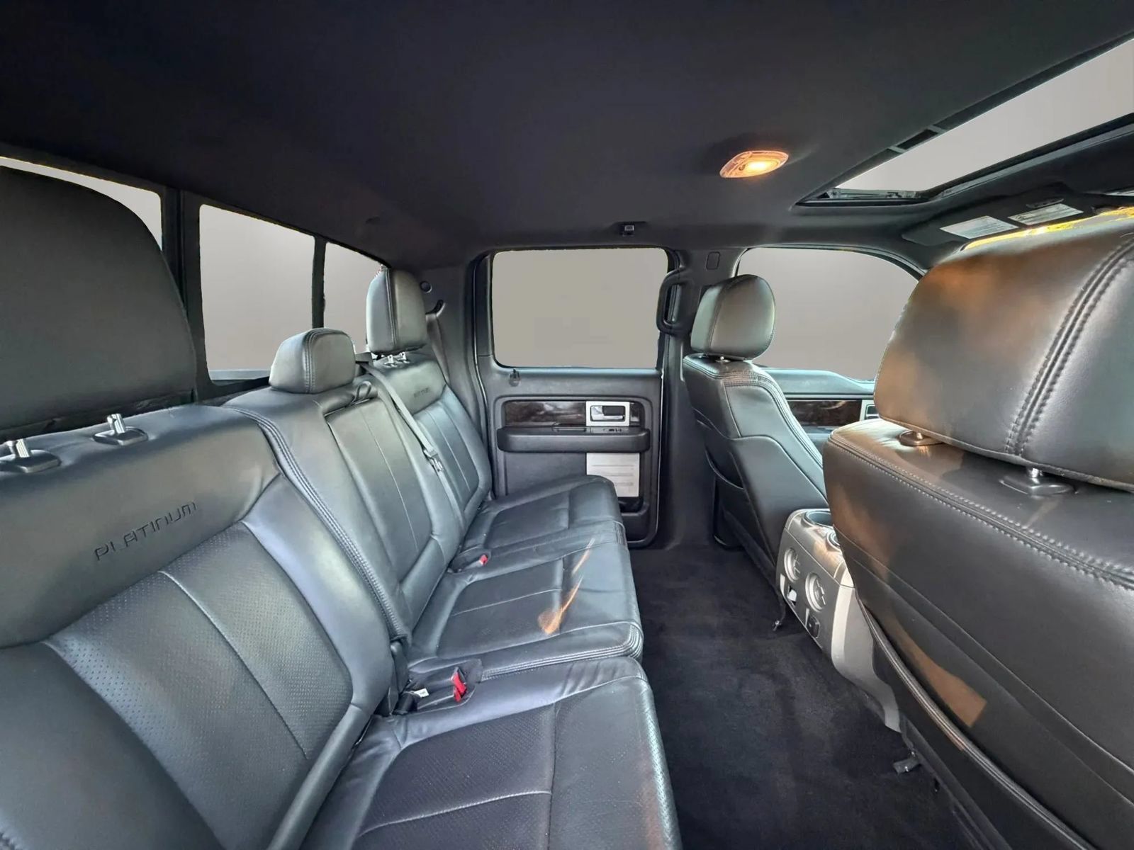 Used 2013 Ford F150 Platinum AWD/4WD image 30