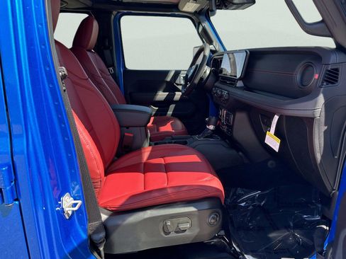 New 2024 Jeep Wrangler Rubicon 392 image 11