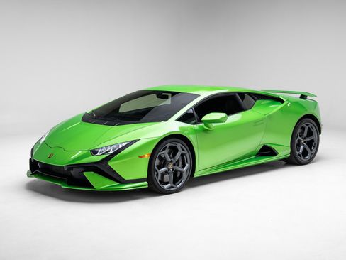 Used 2023 Lamborghini Huracan Tecnica image 6