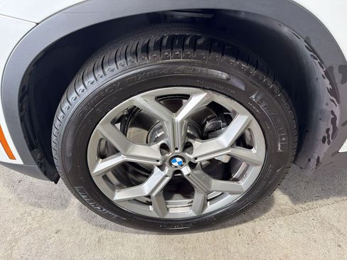 Used 2022 BMW X3 sDrive30i RWD image 11