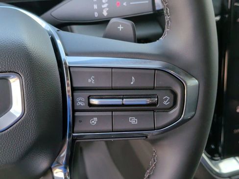 New 2026 GMC Yukon Denali w/ Sun & Power Step Package image 20