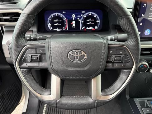 Certified 2024 Toyota Tacoma TRD Sport AWD/4WD image 21