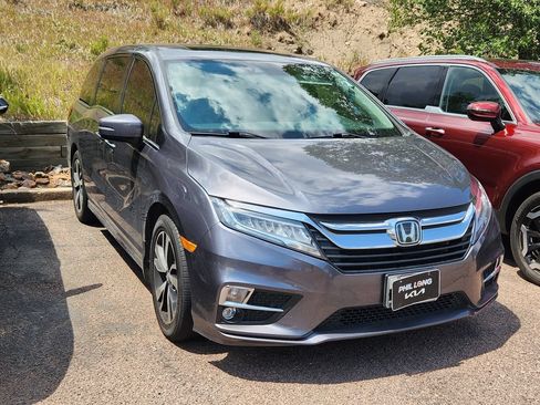Used 2019 Honda Odyssey Elite image 3