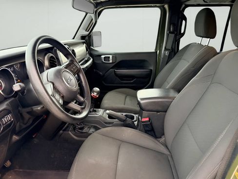 Used 2020 Jeep Wrangler Unlimited Sport AWD/4WD image 10