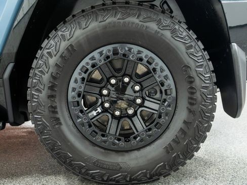 Used 2024 GMC Hummer EV 3X w/ Omega Edition image 10