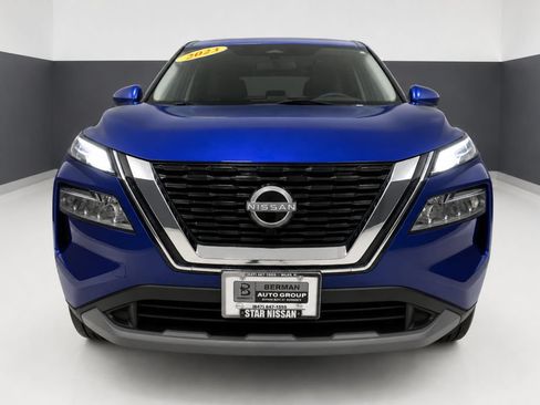 Used 2023 Nissan Rogue SV AWD/4WD image 6