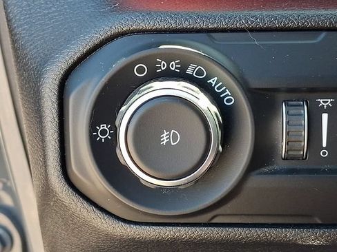 Used 2020 Jeep Wrangler Unlimited Rubicon AWD/4WD image 25