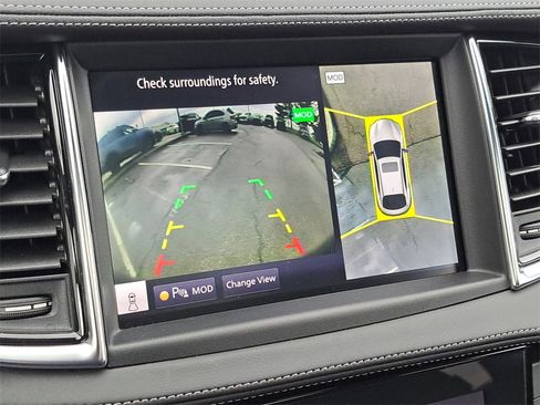 Certified 2025 INFINITI QX55 Essential image 17