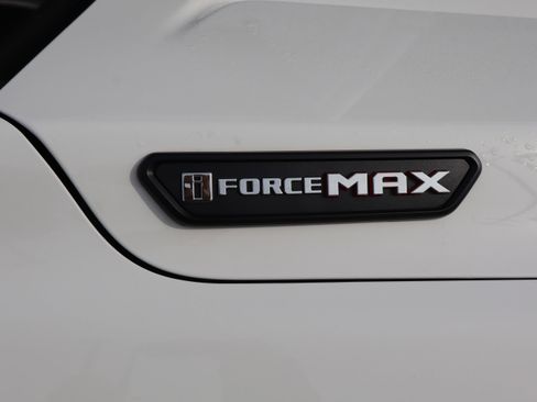 Used 2025 Toyota Tacoma TRD Sport image 12