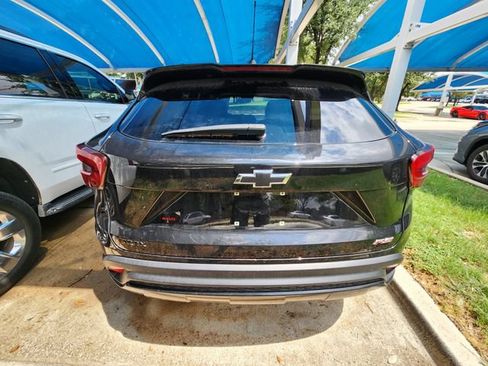Used 2024 Chevrolet Trax RS FWD image 5