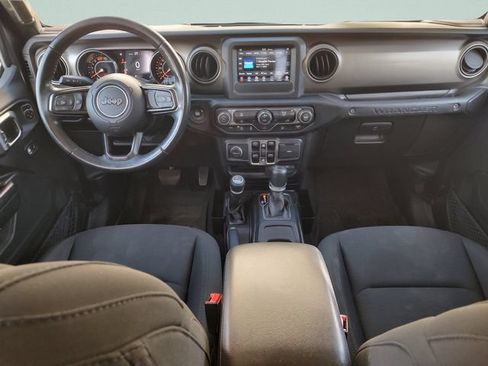 Used 2019 Jeep Wrangler Unlimited Sport S AWD/4WD image 9