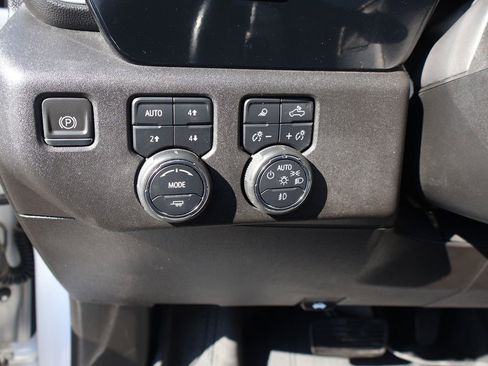 Used 2024 Chevrolet Silverado 1500 High Country w/ Max Trailering Package AWD/4WD image 42