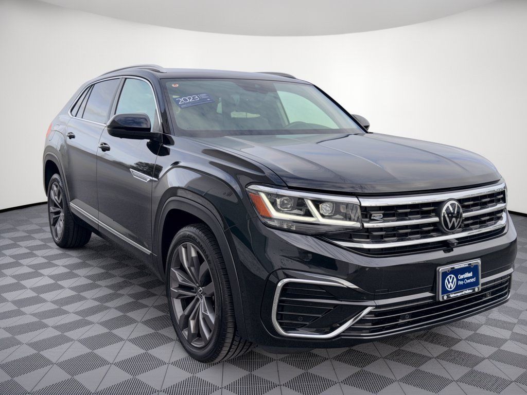 Certified 2023 Volkswagen Atlas Cross Sport SEL Premium R-Line AWD/4WD image 7