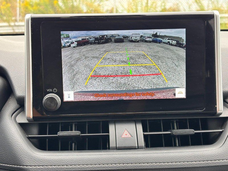 Used 2025 Toyota RAV4 LE AWD/4WD image 23