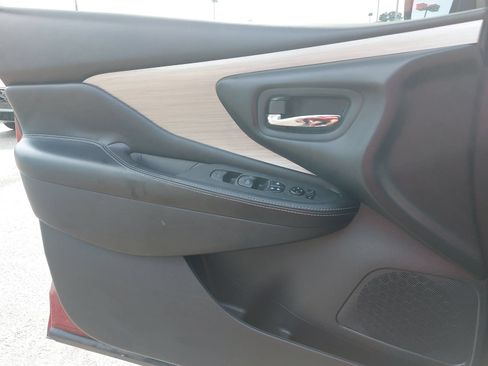 Used 2016 Nissan Murano S w/ Navigation Package AWD/4WD image 26