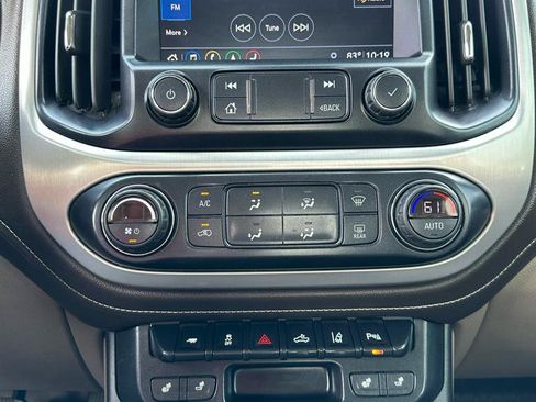 Used 2020 GMC Canyon SLT w/ Driver Alert Package AWD/4WD image 25