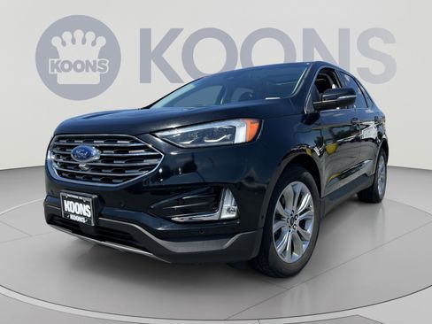 Used 2019 Ford Edge Titanium w/ Equipment Group 301A FWD image 1