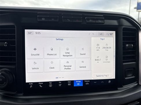 Certified 2024 Ford F350 Platinum w/ Tremor Off-Road Package image 15