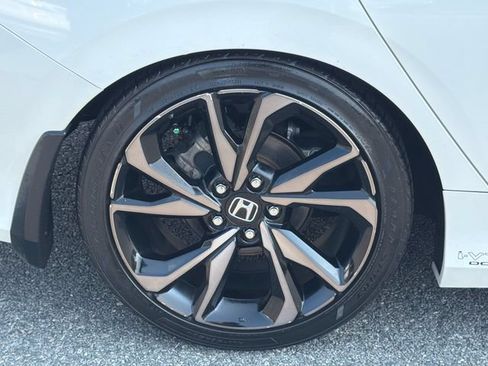 Used 2020 Honda Civic Sport image 17