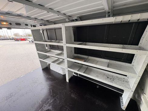 Used 2017 RAM ProMaster 1500 w/ Interior Convenience Group image 10