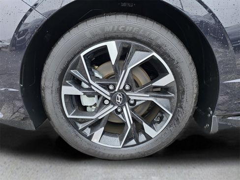 Certified 2024 Hyundai Sonata SEL image 11